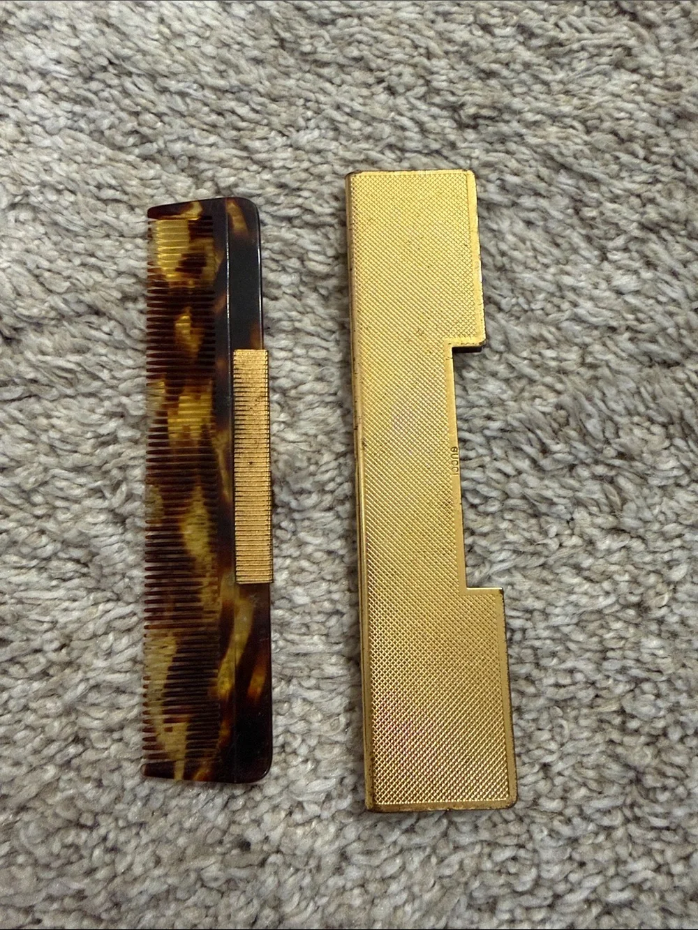 Gucci Gold and Navy Enamel Double-G Pocket Comb